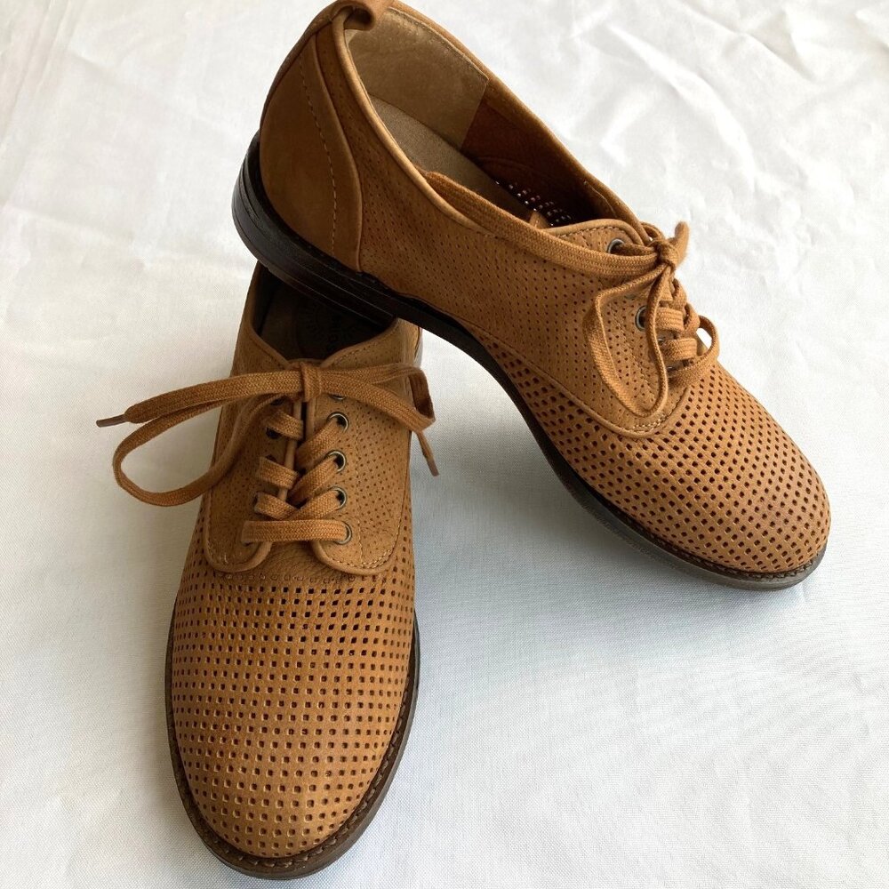 Brioso Fixby Suede Leather Oxford Flats Women's 6M Cigar Brown NEW